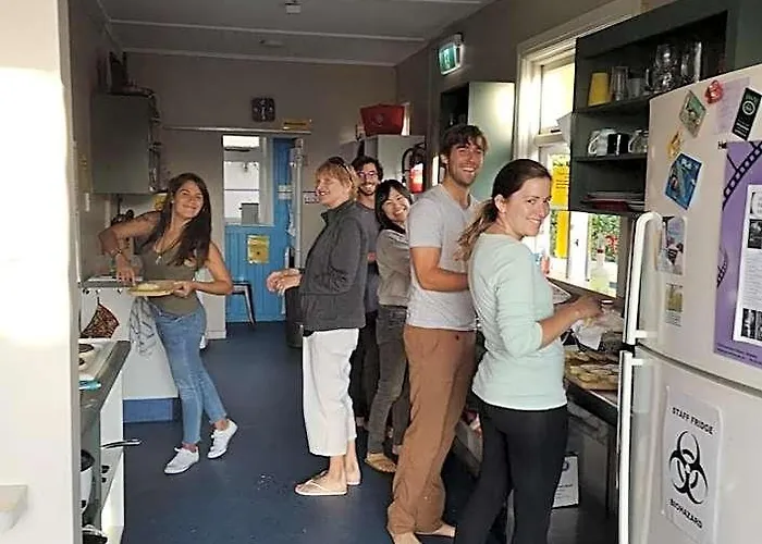 Mountain View Backpackers Wanaka